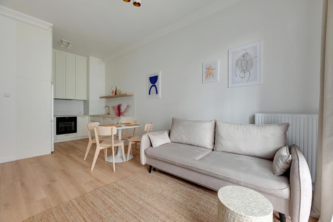 Zajezdnia Wrzeszcz Seaside & Parking By Downtown Apartments غدانسك المظهر الخارجي الصورة