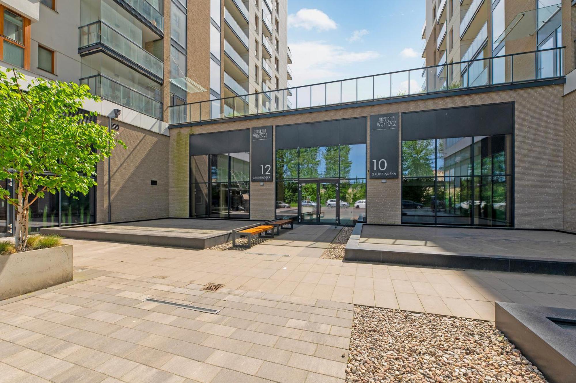 Zajezdnia Wrzeszcz Seaside & Parking By Downtown Apartments غدانسك المظهر الخارجي الصورة