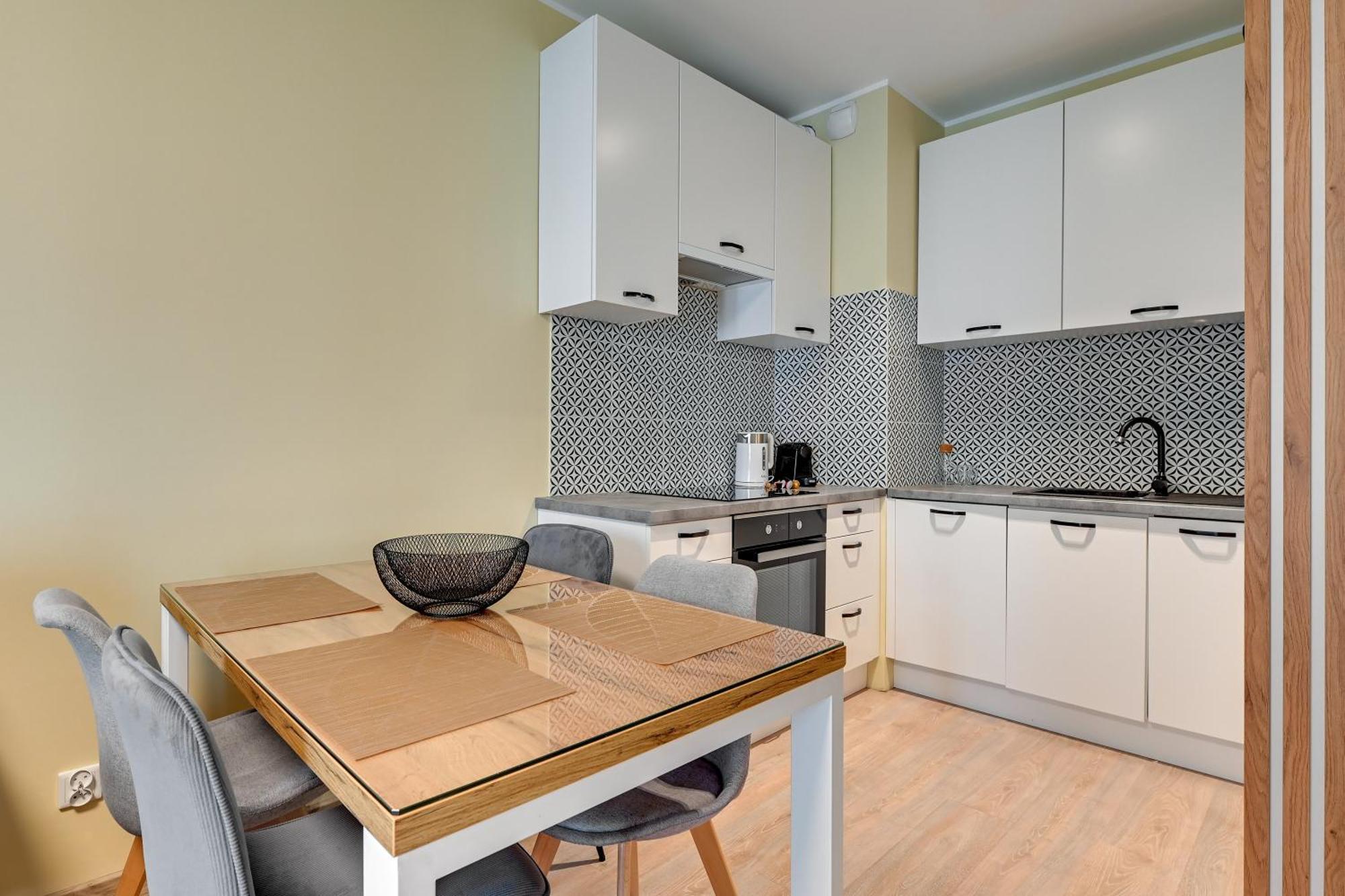 Zajezdnia Wrzeszcz Seaside & Parking By Downtown Apartments غدانسك الغرفة الصورة