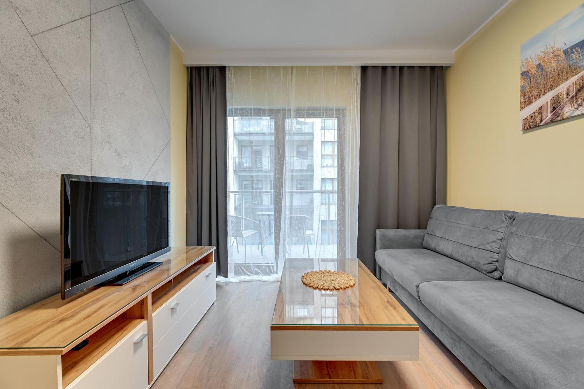 Zajezdnia Wrzeszcz Seaside & Parking By Downtown Apartments غدانسك الغرفة الصورة